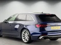 Used Audi RS4 Comfort 450 HP (330 kW) 2022 Navarra blue metallic/navarra blue metallic Estate