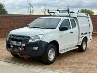 Used Isuzu D-Max 2017 White Pickup