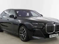 Usado BMW 750e M Sport 482 CV (354 kW) 2024 Negro Berlina