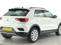 Used VW T-Roc SE 116 HP (85 kW) 2019 White SUV