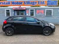 Used Kia Rio 85 HP (62 kW) 2014 Black Hatchback