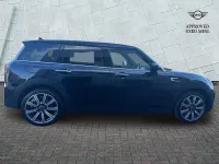 Usado Mini Cooper Clubman Exclusive 134 CV (98 kW) 2023 Negro Familiar