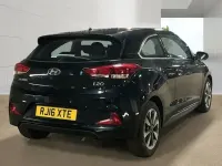 Used Hyundai i20 SE 84 HP (61 kW) 2016 Black Coupe
