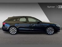 Używany Audi A4 Sport 161 KM (118 kW) 2023 Czarny Kombi