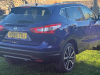 Used Nissan Qashqai Tekna 130 HP (95 kW) 2017 Blue SUV