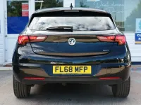 Second-hand Vauxhall Astra SRi 135 CP (99 kW) 2018 Negru Hatchback