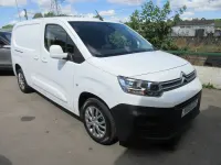 Used Citroën Berlingo Start 100 HP (73 kW) 2019 White MPV
