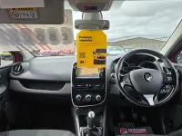 Usado Renault Clio IV Dynamique 90 HP (66 kW) 2016 Vermelho Citadino