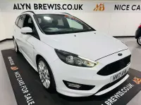 Used Ford Focus ST-Line 125 HP (91 kW) 2017 White Estate