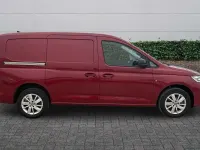 Used VW Caddy Maxi Pro 122 HP (89 kW) 2025 Red MPV