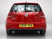 Used VW Golf VII SE 150 HP (110 kW) 2018 Red Hatchback