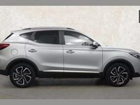 Używany MG ZS Exclusive 111 KM (81 kW) 2023 Srebrny SUV