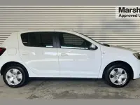 Used Dacia Sandero Comfort 73 HP (53 kW) 2020 White Hatchback