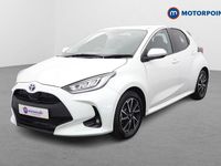 Used Toyota Yaris Hybrid Design 2022 White Hatchback