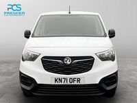 Used Vauxhall Combo Edition 100 HP (73 kW) 2021 White Van
