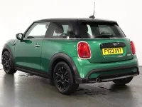 Usado Mini Cooper Classic 2023 Verde Utilitario