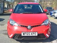 Usado MG MG3 106 CV (77 kW) 2015 Rojo Utilitario