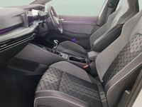 Used VW Golf VIII R-line 131 HP (96 kW) 2024 Hatchback