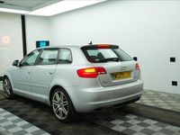 Begagnad Audi A3 S-Line 2009 Silver Halvkombi