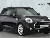 Usado Mini Cooper S Hatch 189 CV (139 kW) 2018 Negro Utilitario