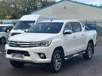 Used Toyota HiLux 150 HP (110 kW) 2017 White Pickup