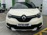 Used Renault Captur Dynamique 90 HP (66 kW) 2018 Cream/black SUV
