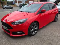 Used Ford Focus ST 2016 Red Hatchback