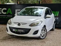 Used Mazda 2 2012 White Hatchback