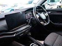 Used Skoda Octavia SportLine 147 HP (108 kW) 2025 Grey Estate