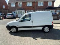 Used Citroën Berlingo 75 HP (55 kW) 2007 White MPV