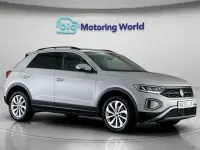 Usado VW T-Roc Match 116 HP (85 kW) 2025 Cinzento SUV