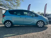 Used Vauxhall Meriva 100 HP (73 kW) 2010 Blue MPV