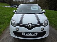 Used Renault Twingo Play 70 HP (51 kW) 2015 White Hatchback