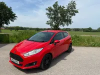 Used Ford Fiesta Zetec 82 HP (60 kW) 2013 Red Hatchback