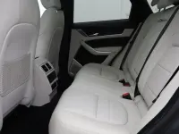 Second-hand Jaguar F-Pace R-Dynamic 404 CP (297 kW) 2022 Negru SUV