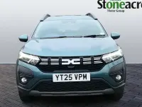 Used Dacia Jogger Expression 141 HP (103 kW) 2025 Green MPV