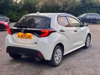 Used Toyota Yaris 91 HP (66 kW) 2021 White Hatchback
