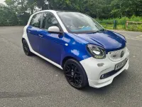 Used Smart ForFour Premium 71 HP (52 kW) 2015 Blue Hatchback