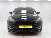 Used Ford Focus ST 250 HP (183 kW) 2018 Black Hatchback