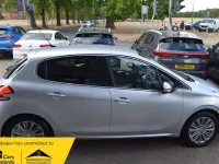 Used Peugeot 208 Allure 82 HP (60 kW) 2017 Silver Hatchback