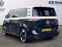 Usado VW ID. Buzz Pro 147 kW (200 HP) 2023 Branco Monovolume