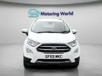 Begagnad Ford Ecosport Titanium 123 HK (90 kW) 2019 Vit SUV