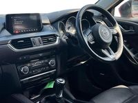 Usado Mazda 6 Inclusive 175 HP (128 kW) 2018 Vermelho Carrinha