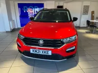 Usado VW T-Roc Design 150 HP (110 kW) 2021 Vermelho SUV