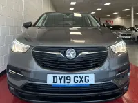 Used Vauxhall Grandland X S 130 HP (95 kW) 2019 Grey SUV