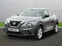Usado Nissan Juke N-Connecta 2019 Cinzento SUV
