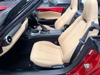 Used Mazda MX5 Inclusive 131 HP (96 kW) 2016 Red Cabriolet