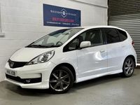 Used Honda Jazz SI 2015 White Hatchback