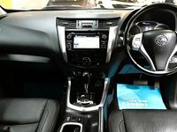 Used Nissan Navara Tekna 190 HP (139 kW) 2018 White Pickup