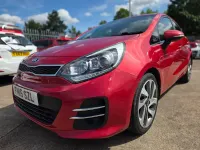Used Kia Rio 109 HP (80 kW) 2015 Red Hatchback